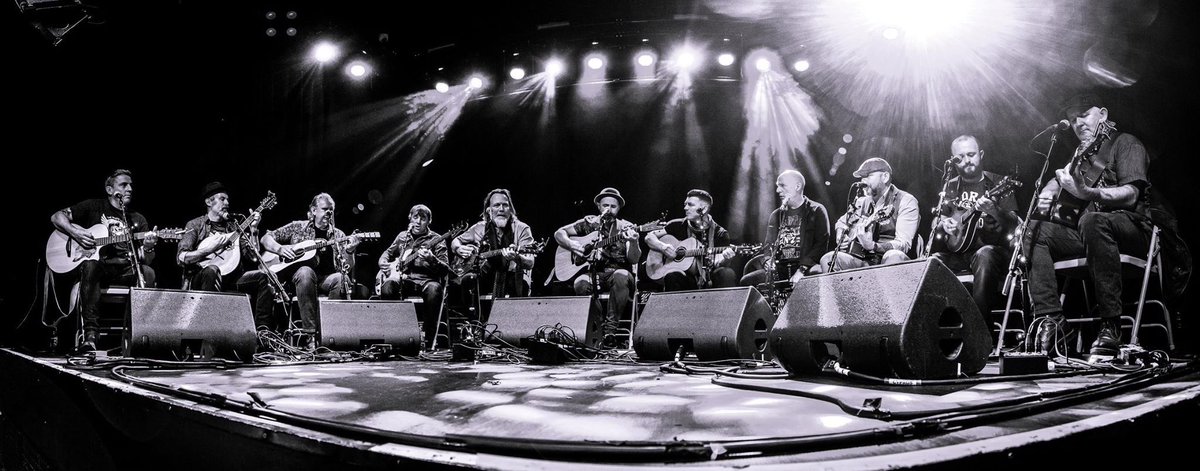 Great shot of <a href="/WHGuitarClub/">The White Horse Guitar Club</a> in <a href="/CyprusAveCork/">Cyprus Avenue</a> on Saturday night by <a href="/johnallenimages/">John Allen</a>...full house, full hearts.