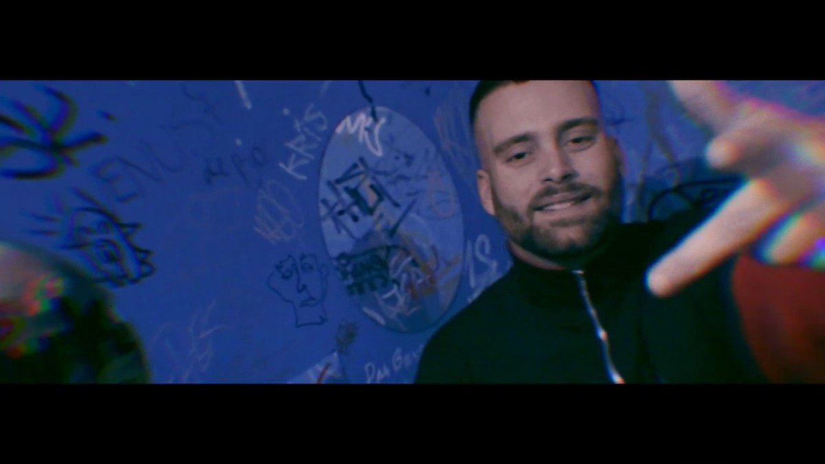 Video: @SDBeatkongs - Sterling (con Hábil Harry, de <a href="/NaturalSpittaz/">Natural Spittaz</a>) [prod. <a href="/THAGODFAHIM/">Thadarkshogunn👹🏯👹</a>]
versosperfectos.com/noticias/2019/…