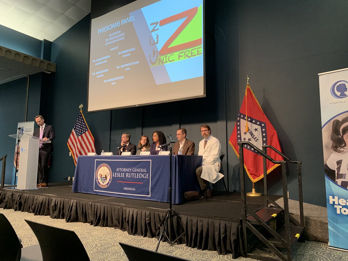 LISAAcademy's tweet photo. Are you aware that over 1/2 of all Arkansas teens reported trying E-cigarettes/Vape? The average age of a first-time Arkansas user is 14. It is nicotine that causes early onset heart disease. Talk to your children, today! Encourage them to be #GenZNicFree https://t.co/i1nGNO8n1a