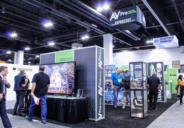 futurelinkco's tweet photo. Our President won a Fox & Hound HDMI Testing and Troubleshooting kit from @AVProEdge. Super cool booth - thank you guys! #IWon #FoxAndHoundHDMI #AVProEdge #AVPro #FutureLink #FutureLinkInc #LiveOutLoud #Audio #Video #IntegrationCompany #ColoradoIntegrationCompany #Business https://t.co/yCRO2iDvLh