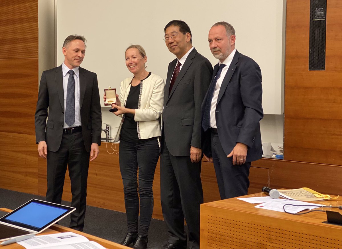 HelvChimActa tweet media