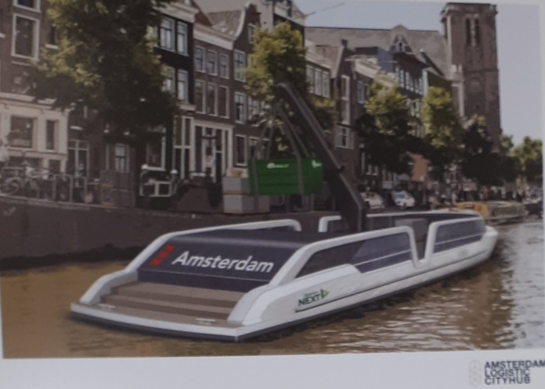 Dirk_WSP's tweet image. Met collega's op bezoek bij Level 5 in #Westpoort Opstap voor Amsterdammers die een stap willen maken richting werk in de #botenbouw  #vrachtdoordegracht #logistiek