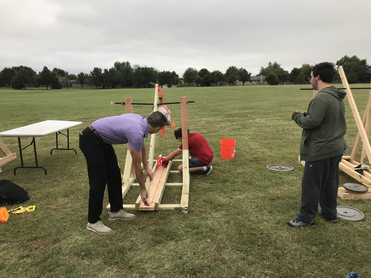 FrancisTuttle's tweet photo. The Physics I morning and afternoon students in the Computer Science Academy tested their medieval skills by building and firing trebuchets and ballistas. In the process, they learned about the physics that went into these old designs #Physics #STEM https://t.co/dD6qQ3Z6j5