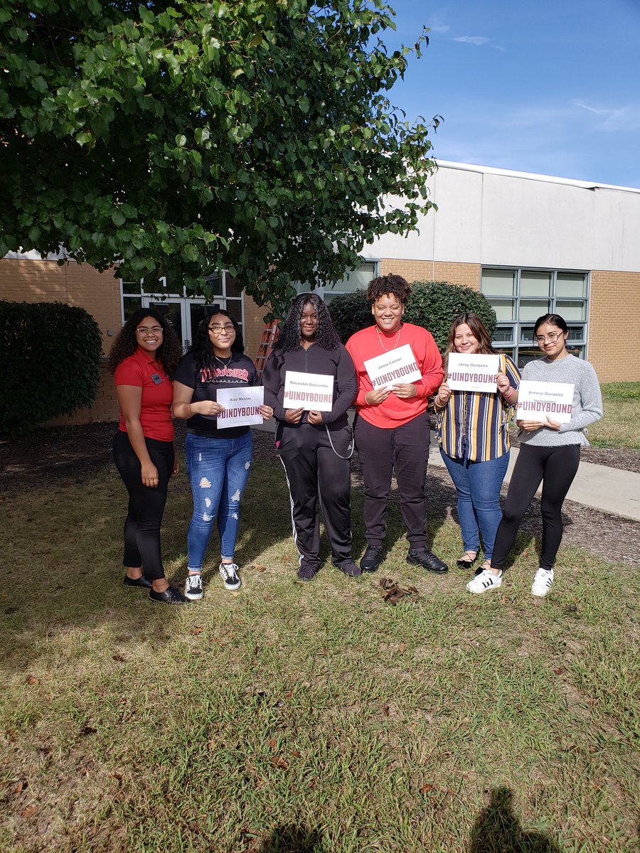 dorod1's tweet photo. @BenDavisHS  Giants UIndy Bound! Congrats!!!! @squire16 @WayneTwpSuper @WendySkibinski https://t.co/1zz3rIOCgY