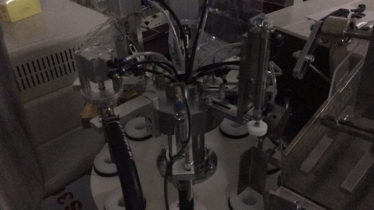 Professional tube filling sealing machine manufacturer with CE certificates to Europe market customers in good quality and price, welcome contact for details.

WhatsApp +8615816213443
Gzpacking08@hotmail.com