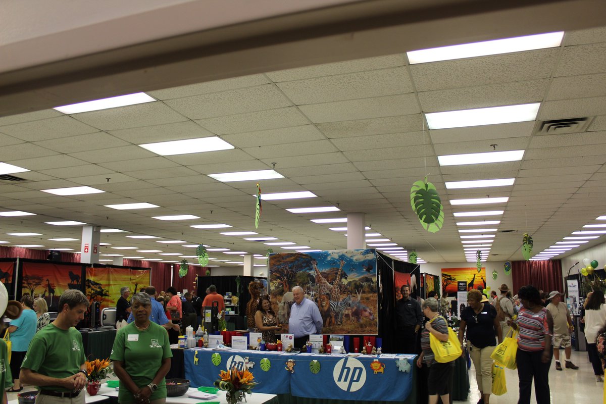 TSRCINC's tweet image. We wrapped up our 22nd annual golf tournament and customer appreciation event last week.

We are so grateful to all of our customers, vendors, and employees for everything you do. Without you, none of this would be possible!

We can't wait to see everyone again next year!