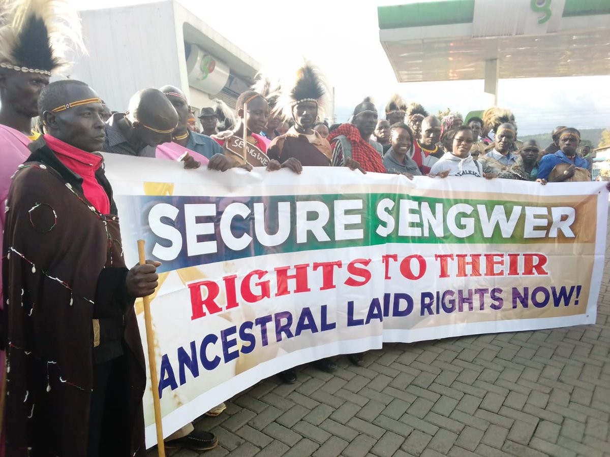 GJBloc's tweet photo. Today around 150 Sengwer people from the Embobut Forest have started a 400km walk to deliver a petition to the President of Keyna, asking him to stop evictions from the forests they have lived in for generations.
#Walk4JusticeKE #IndigenousRightsKE #Sengwer #EmbobutForest https://t.co/BmB6xLGeBh