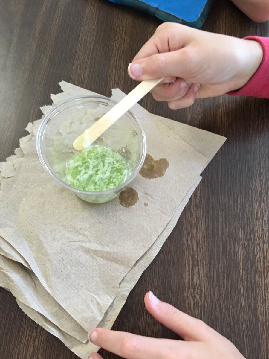 First we made models of DNA, then we extracted it from peas! @shelpags <a href="/DedhamMS/">Karen Hillman</a> @JudyFoleyITS <a href="/MattacheeseMS/">MMS</a> <a href="/CapeCodSTEM/">CapeCodSTEMNetwork</a> <a href="/CapeCodSTEAM/">CapeCodSTEAM/STEM</a>