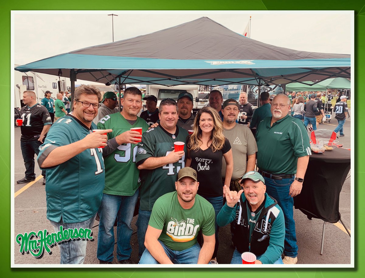 Hendersonplumb's tweet photo. There is no tailgate like a Wm. Henderson tailgate! What an awesome day to watch our EAGLES get the win. 🦅🦅🏈🏈
.
.
.
.
#WmHenderson #Team #FlyEaglesGFly #tailgate #Sundayfunday https://t.co/1FHekgyDJy