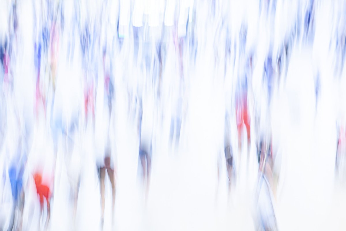 greganthon's tweet photo. #StreakyPeople #Shadows https://t.co/USXfAWoTKA