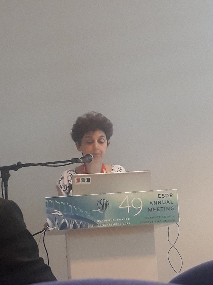 GroupCapon's tweet photo. The Capon group at the 49th European Society of Dermatological Research conference in Bordeaux #ESDR #psoriasis https://t.co/HTi7wyK1Va