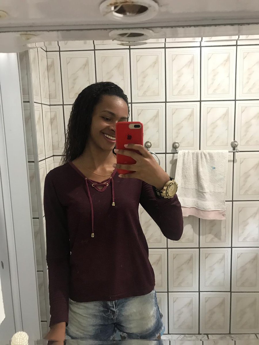 cst_48's tweet photo. E essa sequência, tá bom mô ? 🤪 https://t.co/5ceTbZiSQl