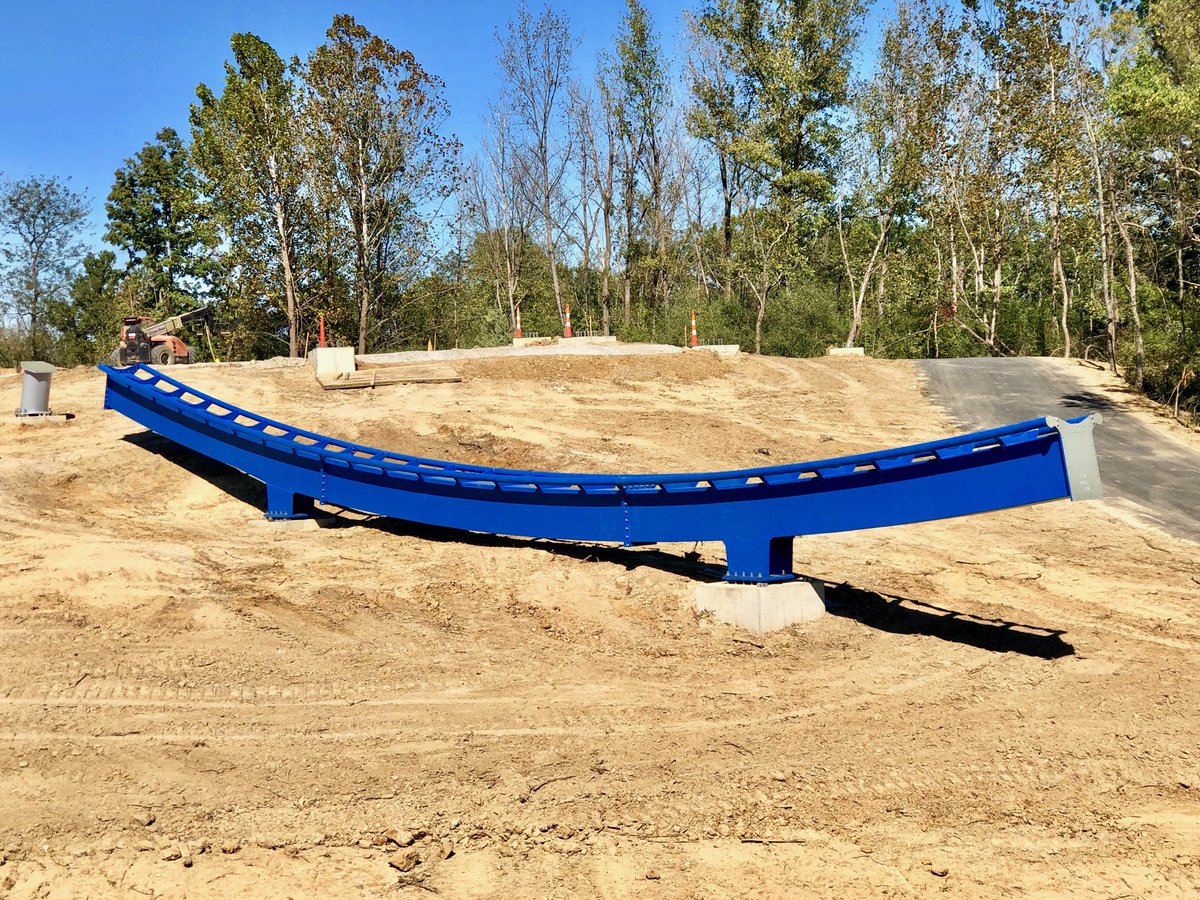 KingsIslandPR's tweet photo. The base of the 300-foot long first drop on the new Orion roller coaster has been set.#KingsIsland #Orion https://t.co/QnRAhWXaUh