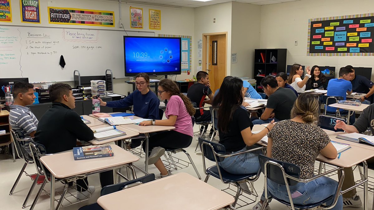 MrsAlanizMHS's tweet photo. 3rd Period Business Law solving criminal cases.
#memorialcte https://t.co/sULgg4jyPc
