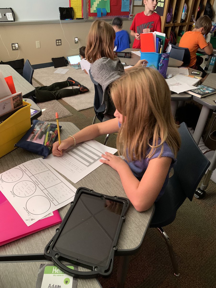 CESAukerCrew's tweet photo. What do flash mobs and writing have in common? I love that this lesson on planning our writing turned into how they not only had to plan the idea, but flow together, and revise to make it work! Great connections are being made! @CESCowboys #WeAreCESCowboys #GCISDHumanities https://t.co/jdgQRHDp0j