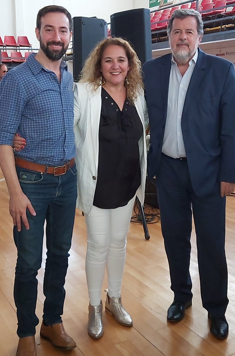 JDistritaljunin's tweet photo. Mateo Salvatto en #Junin creador de la app para personas discapacitadas "Háblalo" 👏👏👏excelente proyecto!!! Charla para 2000 alumnos de las escuelas secundarias. @InspeccionGral @petreccapablo @MariniEmilse @gzinny @adriana_frega @Danielabmoran1 @m_alejandrafa https://t.co/jkTX0ypotX