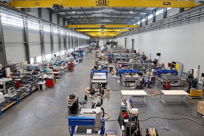 grandalbigeois's tweet image. Inauguration de la nouvelle usine de l’entreprise #albigeoise #mecanumeric située sur #eco2rieumas. Spécialisée dans la fabrication de machines-outils, l’entreprise est l’un des cinq plus gros employeurs du @grandalbigeois dans le domaine industriel.