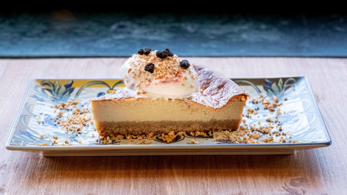 En imágenes: Así es L’Artisan Bistró, en nuevo espacio gastronómico que ha llegado a Los Bermejales para ofrecer recetas artesanas en un ambiente acogedor. Paseo de Europa, 31 ow.ly/cuvg50wEKg7 | #Bermejales #Sevilla #Gastronomía