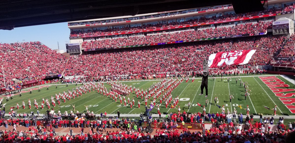 UNLarchives's tweet photo. Did you see #CornCobMan at the #Nebraska vs. #Northwestern Homecoming game this Saturday?!*
*No @UNLBands members were harmed in the creation of this photo. #Cornzilla
#UNL #N150 #UNLHomecoming #LNK #Huskers https://t.co/R9GMFZIhY9