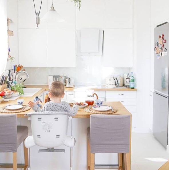 Our Up &amp; Down Highchair involves little one in those all important meal times. 

Checkoutmore at Kiddies Kingdom here:  bit.ly/2ZDlnOI