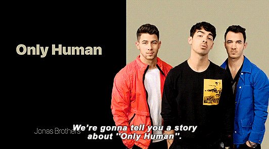 ganguejobros's tweet image. OLHA A CARA DO KEVIN E DO NICK OLHANDO PRO JOE FALANDO QUE ONLY HUMAN É  SOBRE CREPÚSCULO HAHAHAHAHAHAHAHAHA o Joseph, ele se supera demais, eu não aguento