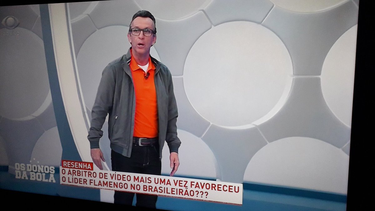 Fofoxsports1's tweet photo. Começo o chororô do #Neto
🤣🤣🤣🤣🤣🤣🤣🤣🤣
Esse cara tinha que ser interditado!
#band #Flamengo #GoFla
#choraAntis #chororo https://t.co/R0MwymdESi
