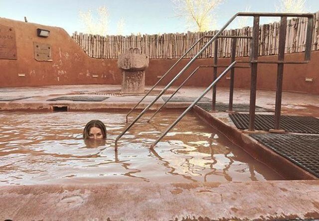 Ojospa's tweet photo. Every day is #MudUpMonday at Ojo!
.
#REPOST 📷: @travelbranyik
.
#ojospa #newmexicotrue #newmexio #mudpool #mudup #howdoyouojo https://t.co/B3mUczRbVb https://t.co/tz7WYfxTlp