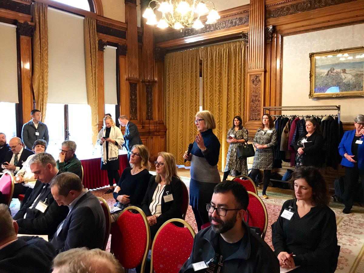 Glasgow_Chamber's tweet photo. Jill Farrell, part of the Executive Leadership Team of @ZeroWasteScot helps our Q&As about Scottish Government environmental targets and regulation around the #CircularEconomy. #BPUK #OregonMetro #ConnectforGrowth @GreaterPDX @CircularGlasgow https://t.co/FgO7dy2vFY