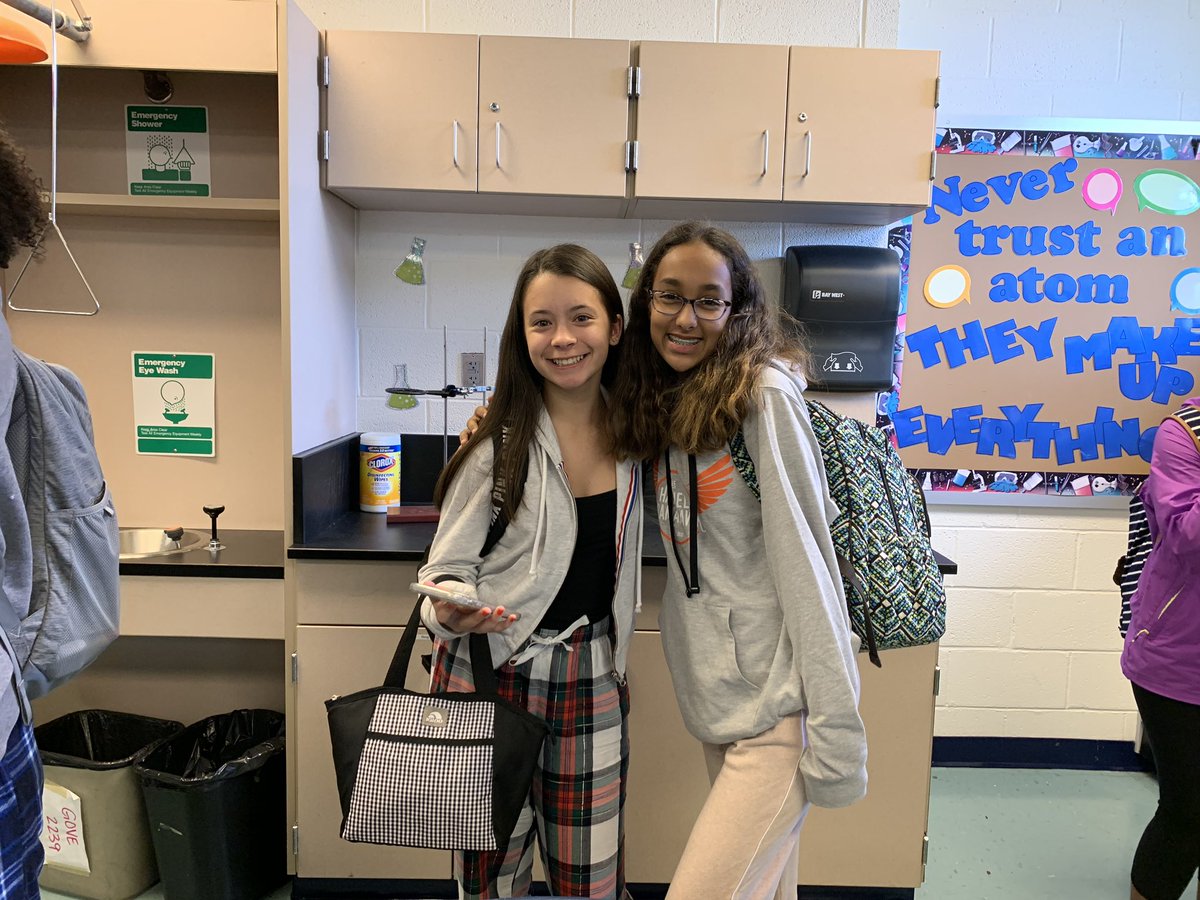 #MagicalHoco24 spirit week has begun!!!!!  💞✨✨⭐️💫 <a href="/HayfieldSGA/">Hayfield SGA</a>