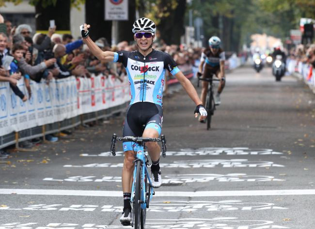ProCyclingInfo's tweet photo. 🚴‍♂️#GPBeghelli @sonnycolbrelli

🚴‍♂️@TourdeVendee @Sarreau  

🚴‍♂️#FamenneArdenneClassic @dimitriclaeys

🚴‍♂️#PiccoloGiroDiLombardia @AndreaBagioli

🥇🥇🥇🥇🥇🥇🥇🥇🥇

🏆🏆🏆🏆🏆🏆🏆🏆🏆

🍾🍾🍾🍾🍾🍾🍾🍾🍾 https://t.co/3FMu8ziZ0X