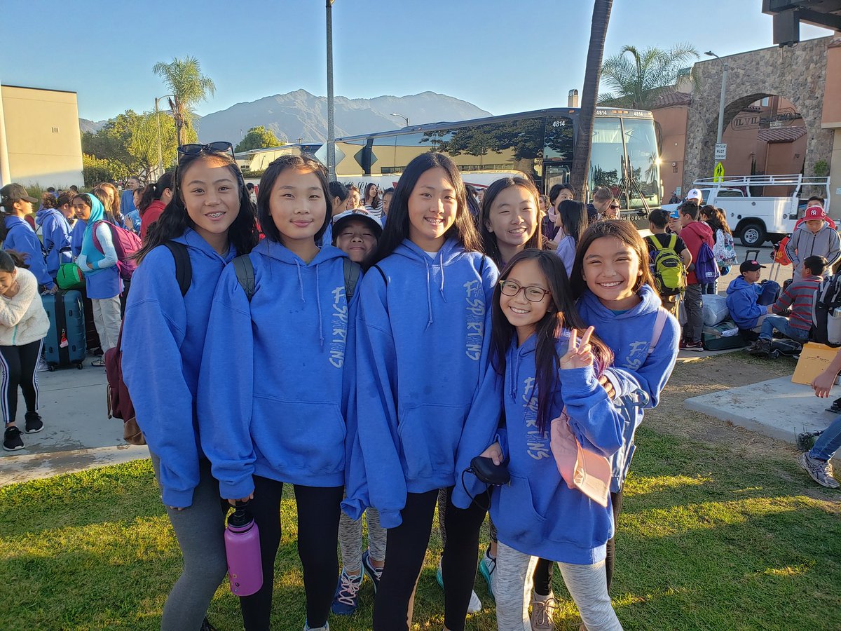 On our way to Arrowhead for our annual Outdoor Science School 2019! 7th graders will be back Friday! 🌲💙❤🌿 #faoss @FirstAveMS @FirstAvePTSA @ArcadiaUnified @RyanPForan @acnuuvali Bye Arcadia and families! #unplug #sciencecamp #arrowhead