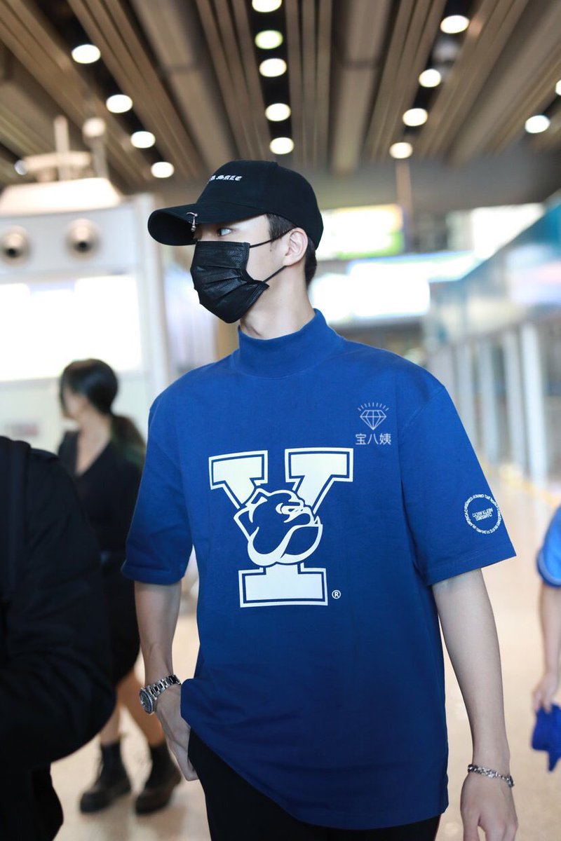 chenlinongpics's tweet photo. 🥵🥵 https://t.co/QjILni9mpF