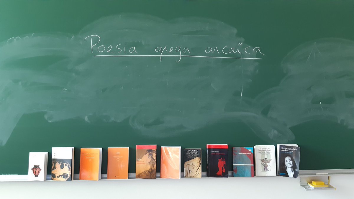 BastonsMontse's tweet image. Hi ha dies que fer #classe sembla un regal enviat dels déus (@xtianolive): poder ampliar el "programa" per parlar de #poesia #grega arcaica (#safo @AracneFil @Apleccat @clasicasIEDA @RevistaAuriga @ArgoClassica) i veure-hi connexions amb poetes com #marçal, #papasseit i #leveroni