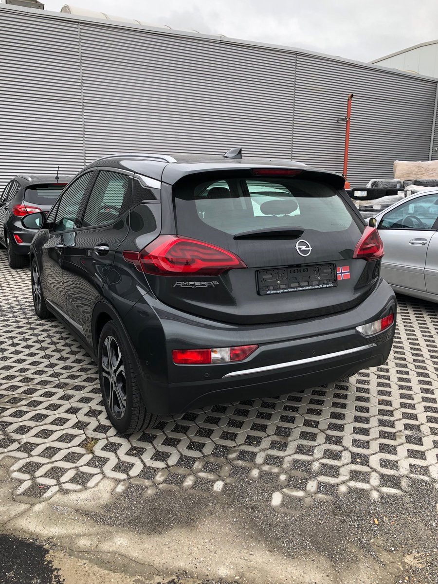 Elektroflitzer's tweet photo. Bye bye @OpelDE #AMPERAe! 😞 https://t.co/LmJbr94xYS
