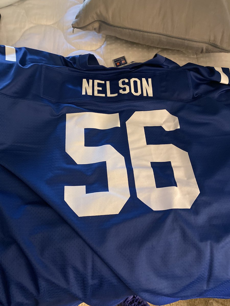 datguyshanmac's tweet image. .@BigQ56 Wearing your jersey proudly to @Disneyland today!!! You’re making it cool for kids to be an O-lineman! Great win last night!!!