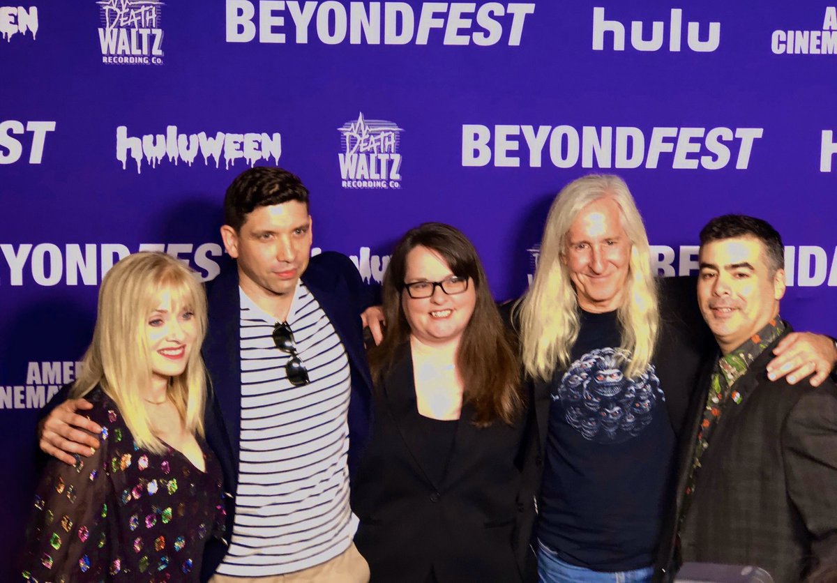robinblock's tweet image. The World Premiere @BeyondFest for my new documentary 'In Search of Darkness' was held last night in Hollywood, & it was fantastic!
Queues around the block and a packed house!
The audience loved it, & the press reviews are coming in and sounding awesome! @80sHorrorDoc 🔥🙏😎