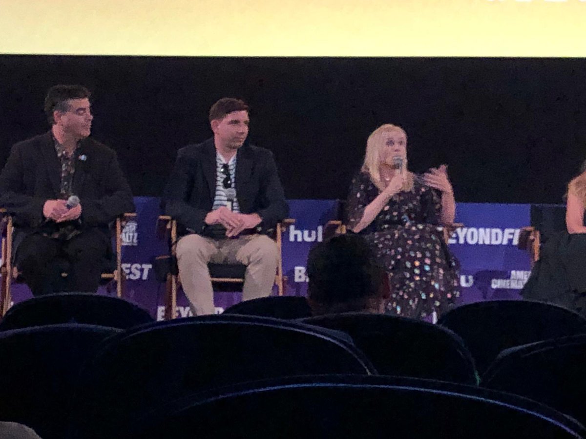 robinblock's tweet image. The World Premiere @BeyondFest for my new documentary 'In Search of Darkness' was held last night in Hollywood, & it was fantastic!
Queues around the block and a packed house!
The audience loved it, & the press reviews are coming in and sounding awesome! @80sHorrorDoc 🔥🙏😎