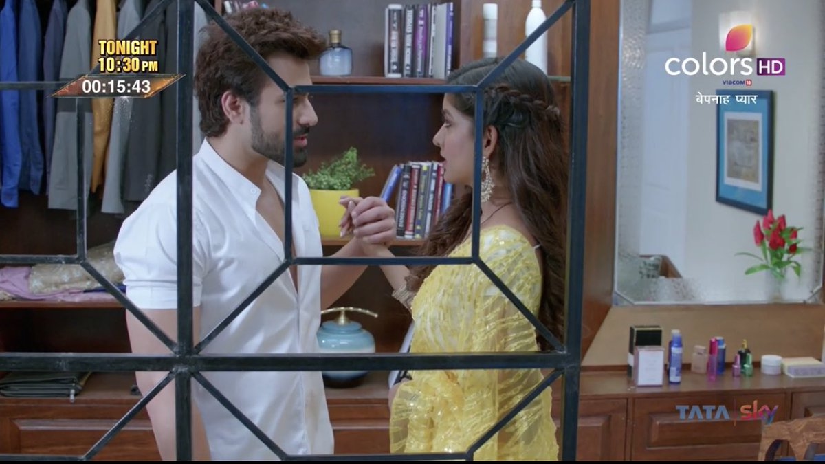 pvpmybae's tweet photo. Ufff!!!!❤️🌝
#Praghbir #Bepanahpyaarr #PearlVPuri #Ishitadutta https://t.co/oQAxCFI5Qj
