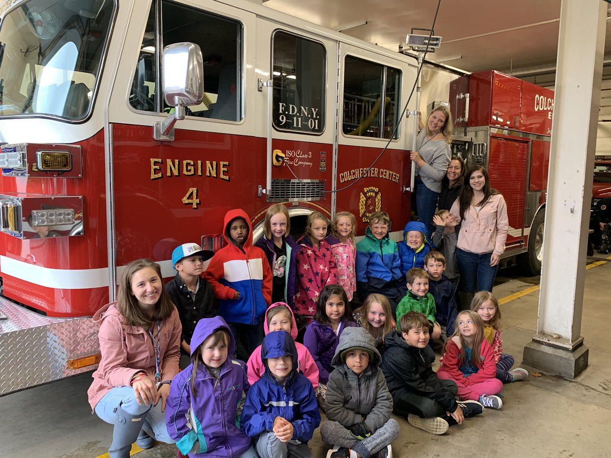BassettsFirsts's tweet photo. Walking field trip to the fire house- rain can’t stop us from learning hands on!
#umschamps #csdvt #csdfieldtrips #ccvfd https://t.co/SxkVqrjyTG