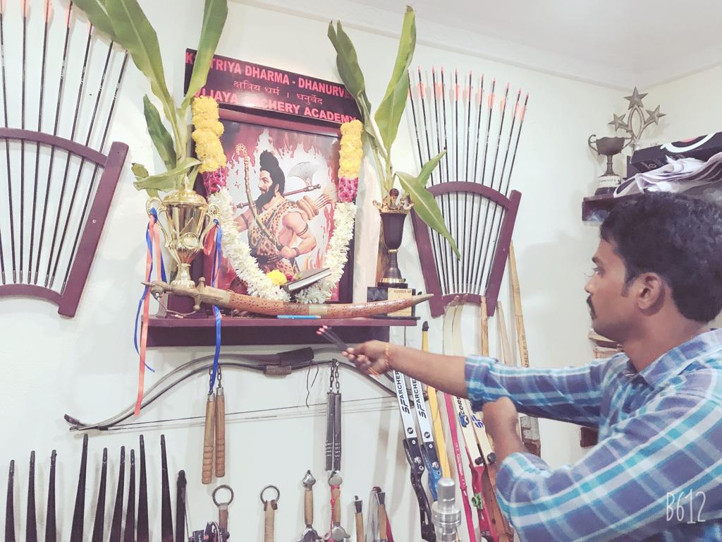 ArcheryVijaya's tweet photo. Ayudha Pooja at Vijaya's Archery Academy.On this occasion, let’s connect our divine work force to train our archers with highly focused and dedicated performance to brighten our academy. #vijayasarchery #vardiudaykumar #kadapaarchery #aparchery #archery #fieldarchery #indoorarche https://t.co/OK0aW3IWhM