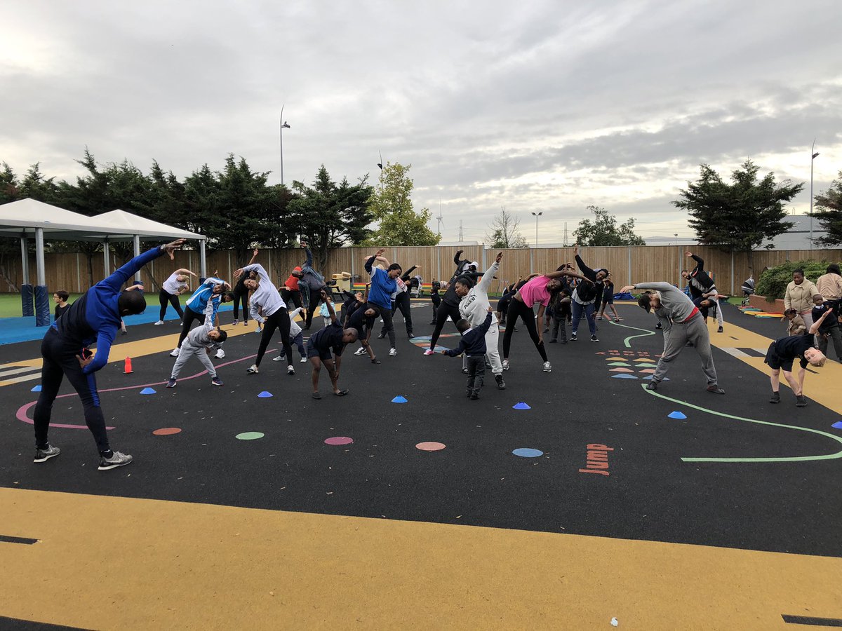 stpetersdag's tweet photo. What better way to start the week than a parent and children’s group exercise session followed fruit and friends? #wethefamilyofstpeters #brexercise https://t.co/F7T4WyC24l