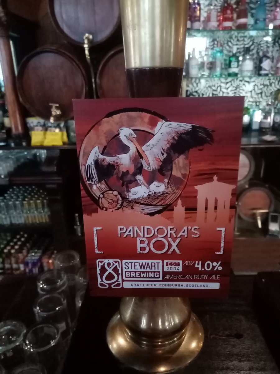 micktcos68's tweet photo. New week #NewCask @CrownBarBelfast @Nicholsonspubs #ShowcaseAles Pandoras Box abv4.0% @StewartBrewing @GritchieBrew Moon Lore 3.7%abv #AutumnAles plus selection of #localale Maggie's Leap & Mourne Gold EPA @Whitewaterbeer @MourneBrewery @camra_ni @Belfastbeerblog @spbwni π»π» https://t.co/zZQodXeXk6