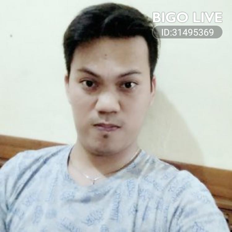 ezaocta's tweet photo. ini bukanlah pesta tanpamu #BIGOLIVE.   
https://t.co/g2fmXW6YaM https://t.co/cXhRQY75qU
