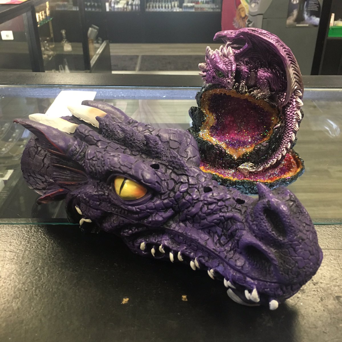 20Past4andMore's tweet photo. These #dragon incense burners will really smoke out any room! #fantasyart #dragons #incenseburner #wildberryincense #hippie #lifestyle #homedecor #fantasy #team20past4 https://t.co/H9CO97AJ3M