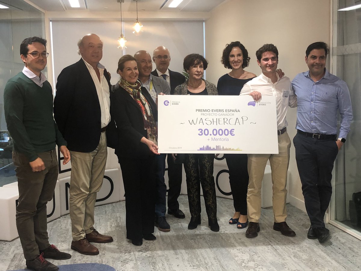 nttdfoundation's tweet photo. Y el ganador del #PremioeverisESP que disfrutará de 30.000€ + mentoring + pase a la final internacional es... ¡@AbanzaT con el proyecto #Washercap! Un sistema de fijación de tejido conectivo para la reconstrucción del ligamento cruzado anterior de rodilla 👏🏼 ¡Enhorabuena! 🥇 https://t.co/rJQ0gjTcFP