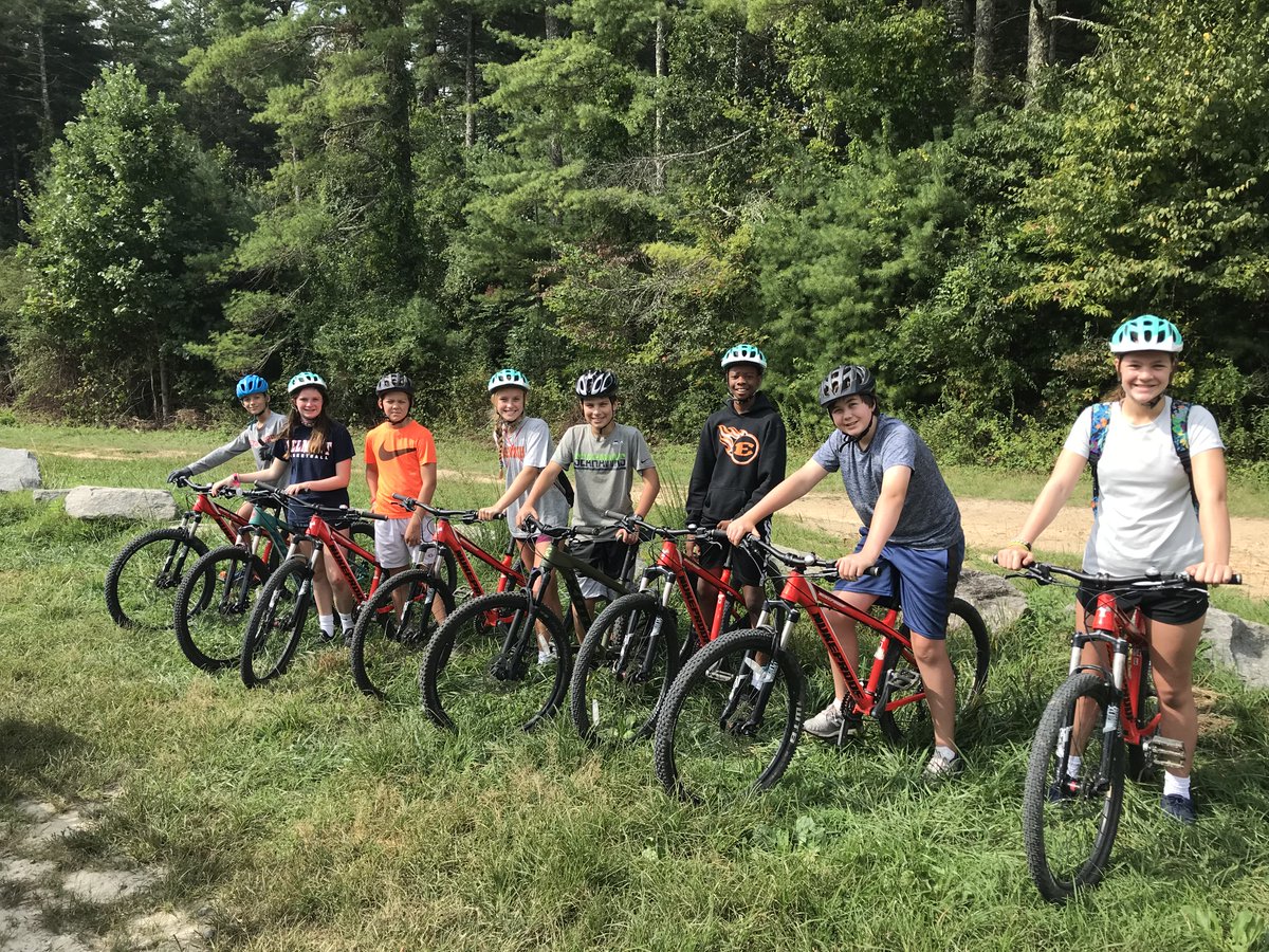 Ensworth's tweet photo. White water rafting, mtn biking, archery, zip lines, rock climbing, fireside chats, BLOB bounces, rip-roaring bus rides...but a few of the extraordinary activities our students get to experience on their class trips thanks to your participation in #TheEnsworthFund. #EnsworthExtra https://t.co/qkpxdEAFfj