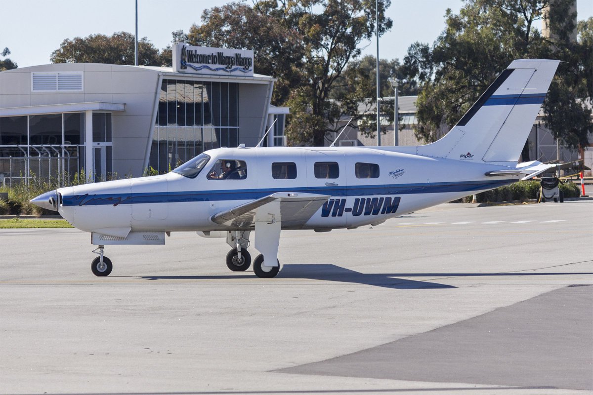 hangar_247's tweet photo. **New Engine + 25,000' Pressurised comfort**

1996 Piper PA-46 Malibu Mirage
AUD$550,000 ex GST, delivery ex Australia

DETAILS: https://t.co/GaLsCd21gw https://t.co/xYroO6hbj7