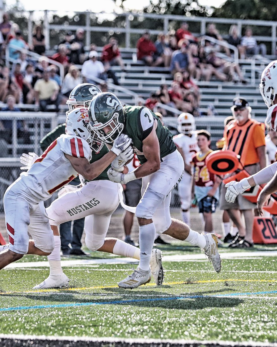 scottmayberry's tweet image. PSA: Strongsville’s Garret Clark after 6 Games
🏈203 rushing yds per game avg
🏈8 yds per carry avg 
🏈16 TDs 
🏈TD runs of 95, 91, 64, 46, 40, 40
🏈97 yd game winning kickoff Return TD
👀 
 @Garret_Clark10 IS BALLING! Coming to an end zone near you 🐎🐎🐎🐎