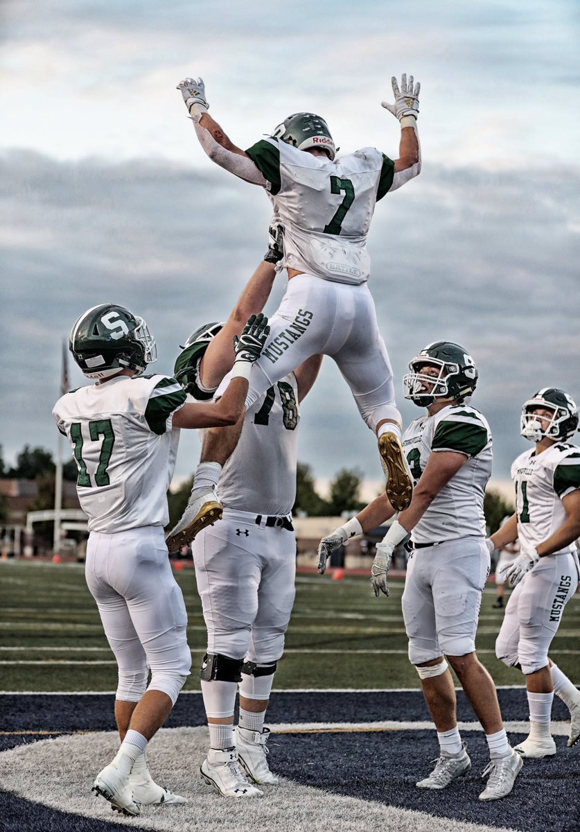 scottmayberry's tweet image. PSA: Strongsville’s Garret Clark after 6 Games
🏈203 rushing yds per game avg
🏈8 yds per carry avg 
🏈16 TDs 
🏈TD runs of 95, 91, 64, 46, 40, 40
🏈97 yd game winning kickoff Return TD
👀 
 @Garret_Clark10 IS BALLING! Coming to an end zone near you 🐎🐎🐎🐎