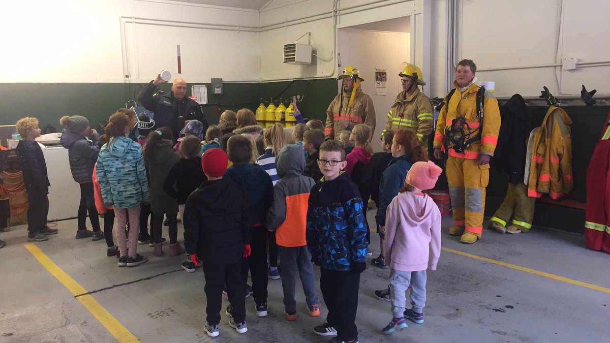 Guy_Guy2002's tweet image. Big shoutout to @ACFDNL! 
Year after year, this Dept teaches our children how to be safe😊
#communityfinest 
@TATwolves